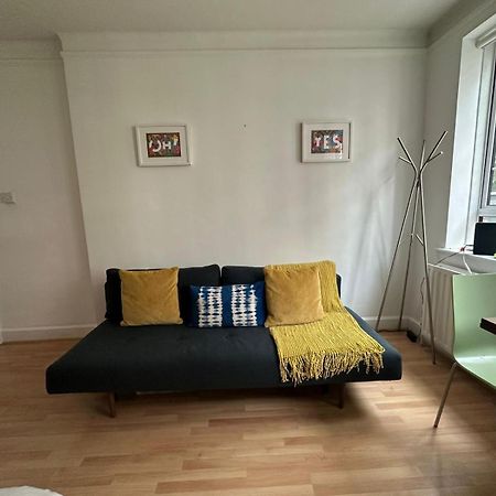 Cosy Covent Garden Central Apartment لندن المظهر الخارجي الصورة